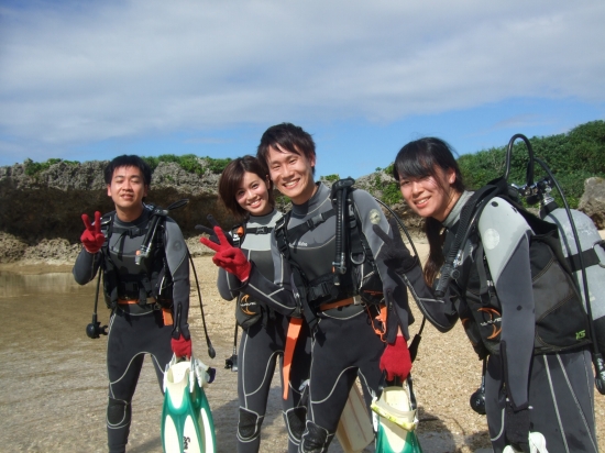 枝元様チーム：沖縄体験ダイビングコースのご紹介